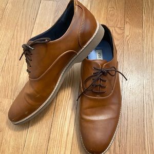 Steve Madden Tan/Cognac Oxfords